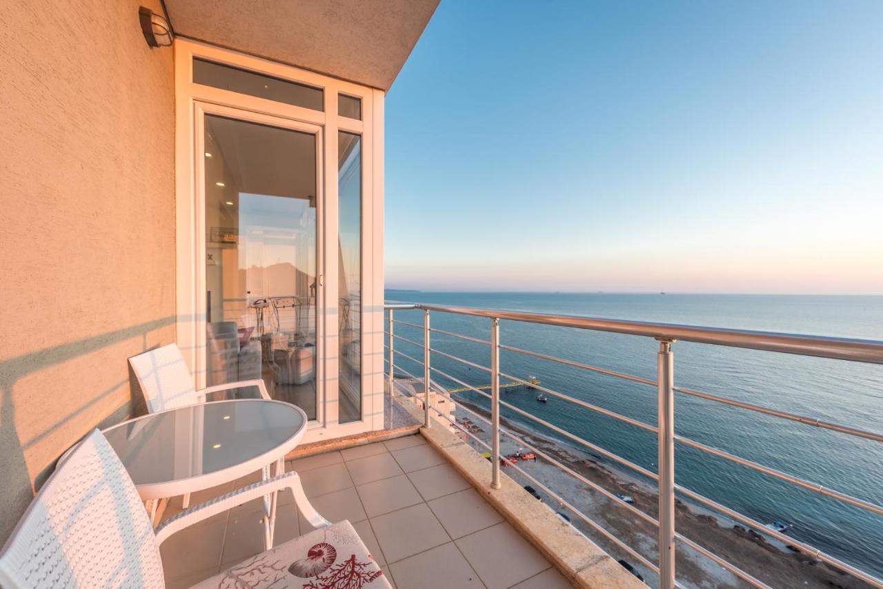 Blue Heaven -Full Sea View Brand New Apartment Durrës Kültér fotó