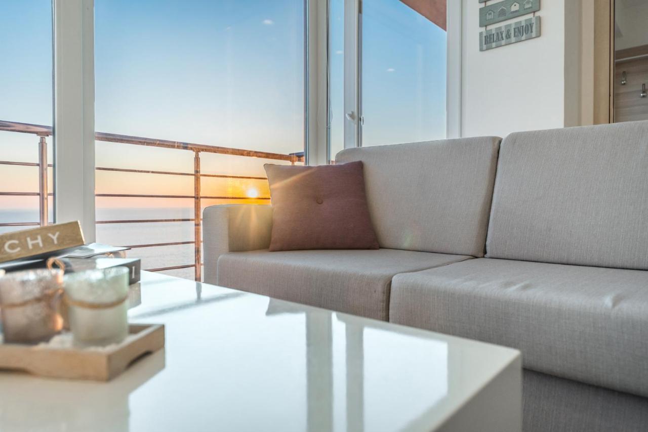 Blue Heaven -Full Sea View Brand New Apartment Durrës Kültér fotó